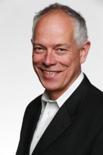 1366科技和韓華Q CELLS宣布采用直接硅片技術與Q.ANTUM技術的電池轉(zhuǎn)化效率達到19.6%