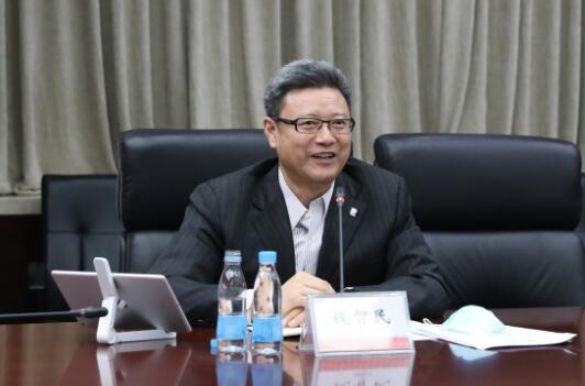 錢(qián)智民拜訪中國(guó)建材黨委書(shū)記、董事長(zhǎng)周育先