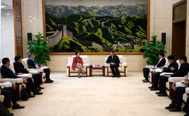 陳飛虎會(huì)見江西省委常委、副省長(zhǎng)吳忠瓊