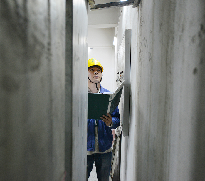 國網慈溪市供電公司開展“拉網式”排查嚴防小動物“趁虛而入”