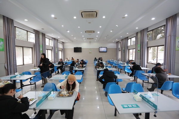 國網(wǎng)寧?？h供電公司后勤為疫情防控筑牢堅(jiān)固防線