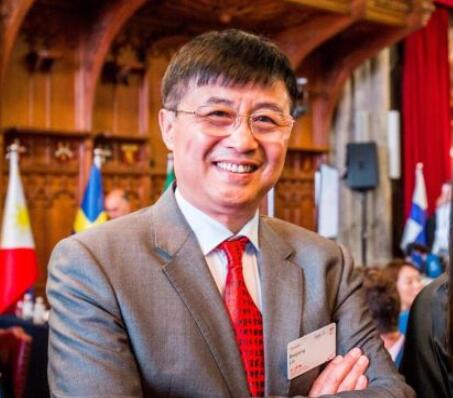 林伯強(qiáng)：實(shí)現(xiàn)碳中和，能源結(jié)構(gòu)調(diào)整能否成功，取決于這兩個(gè)因素