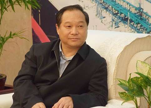 南方電網(wǎng)董事、黨組副書記畢亞雄：電網(wǎng)企業(yè)助力“30·60目標(biāo)”的舉措、思考和建議