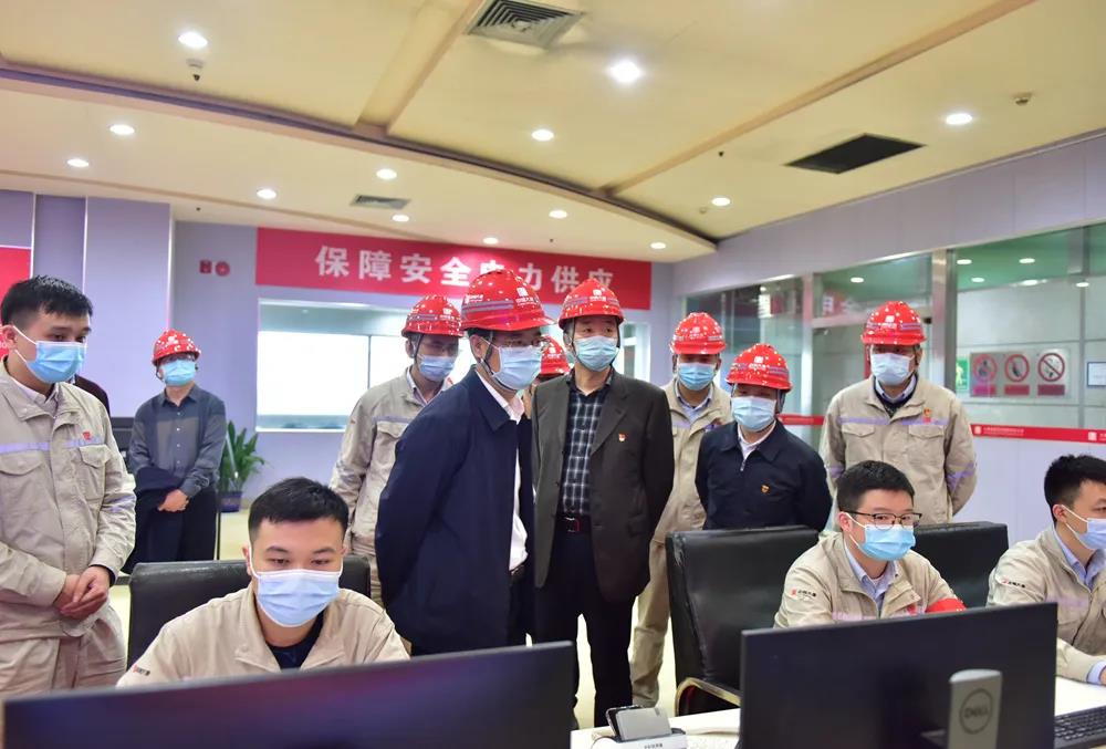 華銀電力賀子波、陳自強(qiáng)一行到湘潭發(fā)電公司調(diào)研