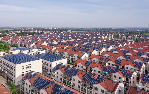 【兩會】南存輝委員：建議戶用光伏電力納入綠電、綠證、碳排放權(quán)交易市場