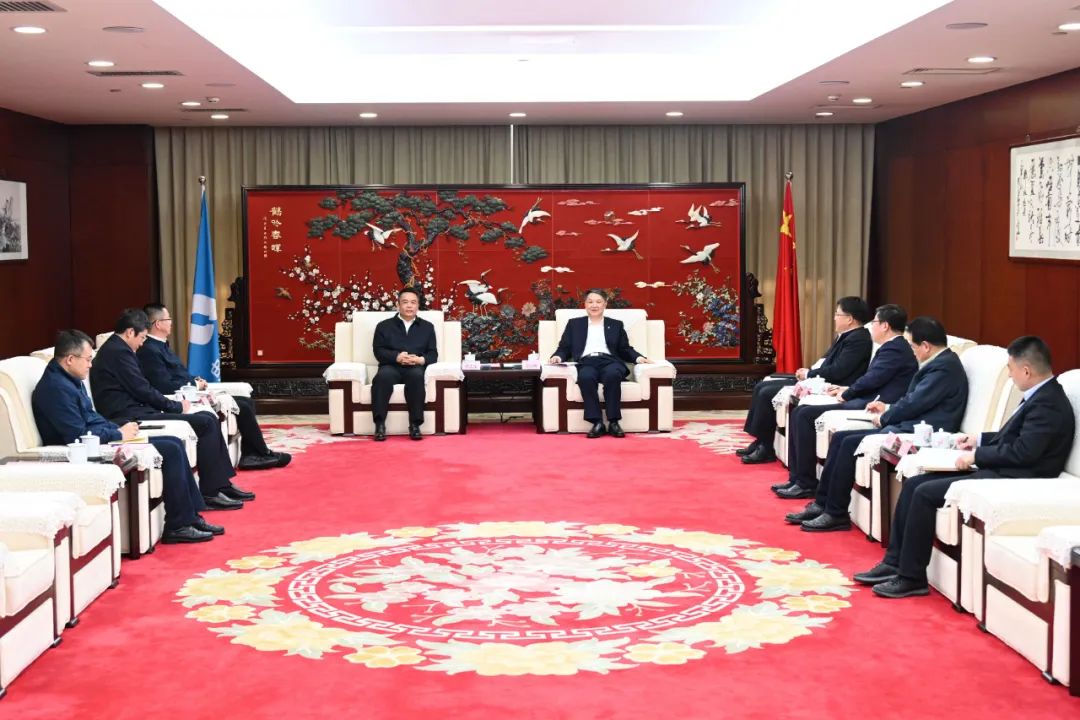 溫樞剛會見哈電集團(tuán)董事長、黨委書記曹志安