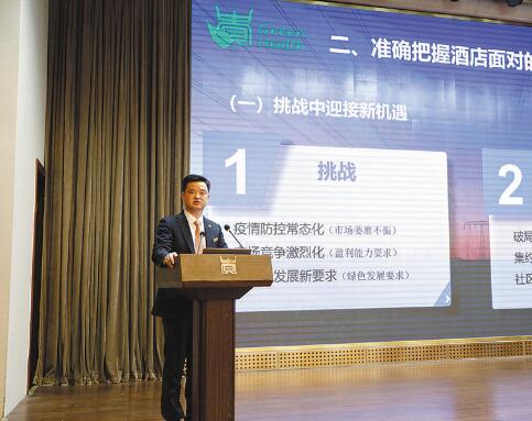 全身心投入，服務保障有溫度——記國家電網(wǎng)公司特等勞模楊艷勇