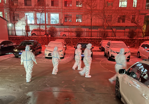 中國(guó)電建醫(yī)療醫(yī)護(hù)人員奔赴吉林抗疫一線