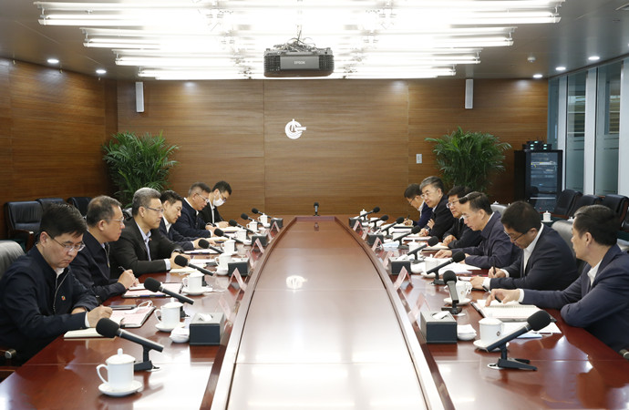 錢智民拜會(huì)中國海油董事長、黨組書記汪東進(jìn)