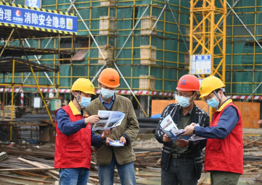 國(guó)網(wǎng)余姚市供電公司:電力照亮千萬(wàn)家 安全守護(hù)你我他