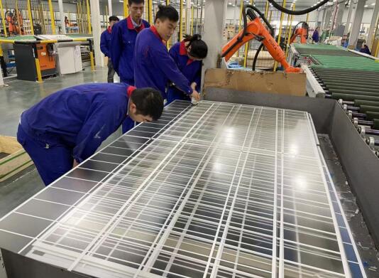 2021年中國光伏行業(yè)太陽能光伏組件玻璃用釉料質量調(diào)查報告