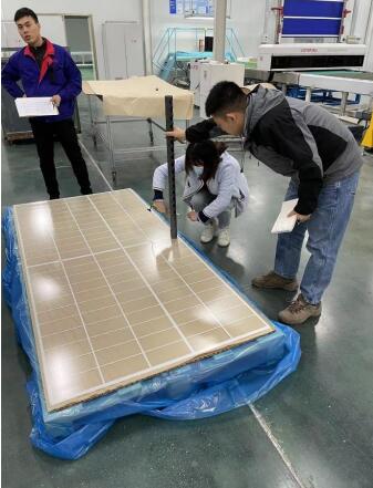 2021年中國光伏行業(yè)太陽能光伏組件玻璃用釉料質量調(diào)查報告