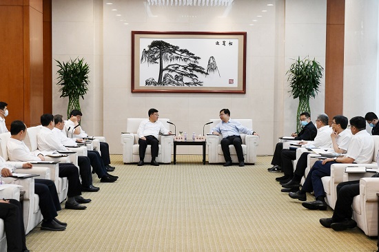 鄧建玲會見承德市委書記柴寶良、市長王亞軍