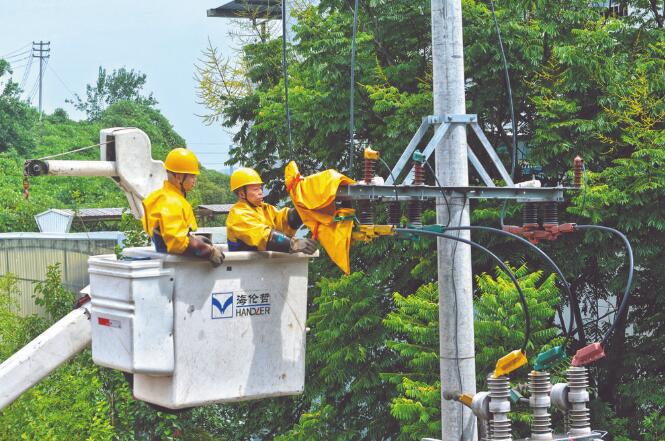 孫澤彬:從退伍軍人到電力“特種兵”