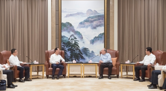 中國電建集團(tuán)公司黨委書記、董事長丁焰章拜會福建省委書記尹力、省長趙龍