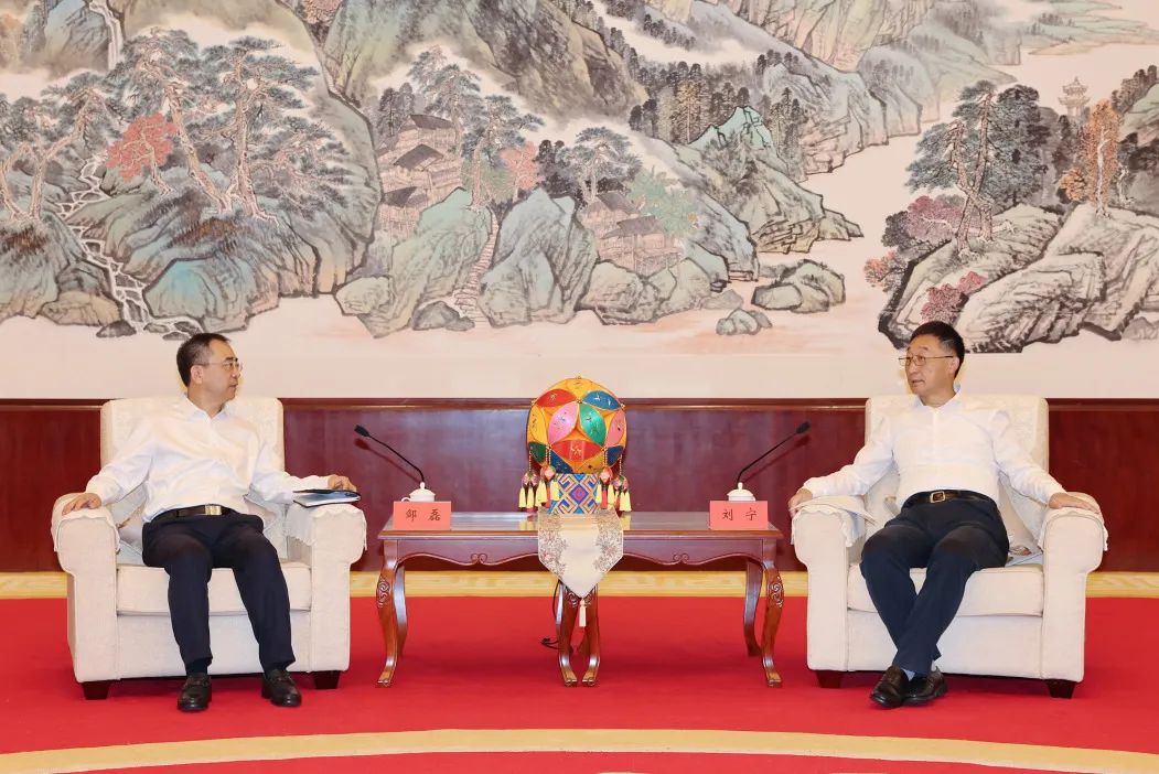 大唐集團黨組書記、董事長鄒磊拜會廣西壯族自治區(qū)黨委書記劉寧