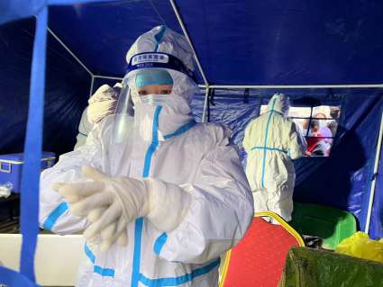 黨旗在漠南一線飄揚，先鋒在北疆一線堅守