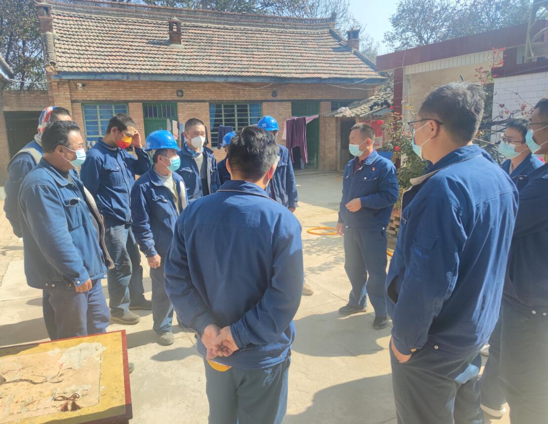 中能建建筑集團(tuán)正寧百萬(wàn)項(xiàng)目部開展合作隊(duì)伍租房處疫情防控、用電防火專項(xiàng)檢查