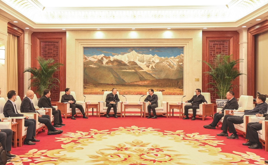 雷鳴山、韓君拜會(huì)云南省委書(shū)記王寧、省長(zhǎng)王予波