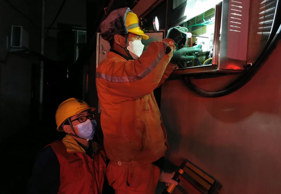 國網(wǎng)余姚市供電公司:同心戰(zhàn)疫情 全力保供電