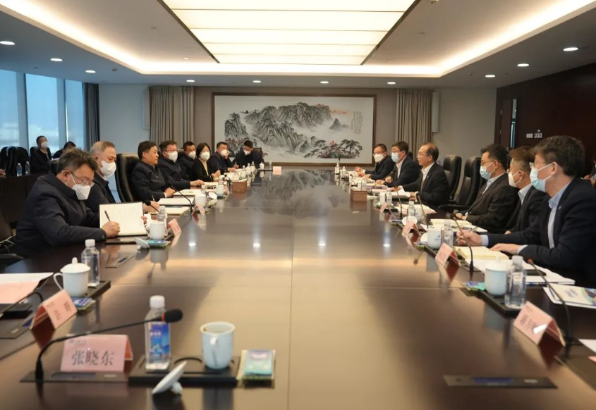 華電集團黨組書記、董事長江毅會見東方電氣黨組書記、董事長俞培根