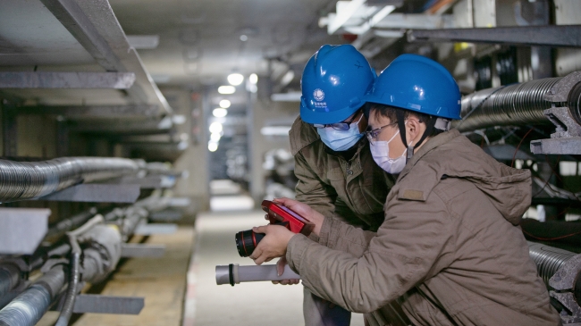 【新春走基層】國網(wǎng)鎮(zhèn)江供電公司:師徒共巡春運電力動脈