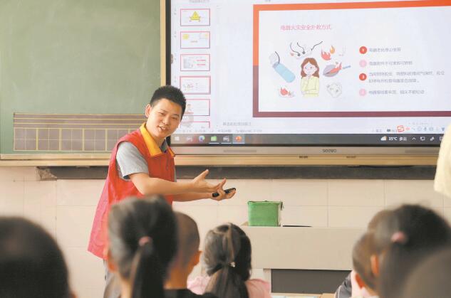 魏錕：用心服務(wù)是起點(diǎn)，客戶滿意是方向