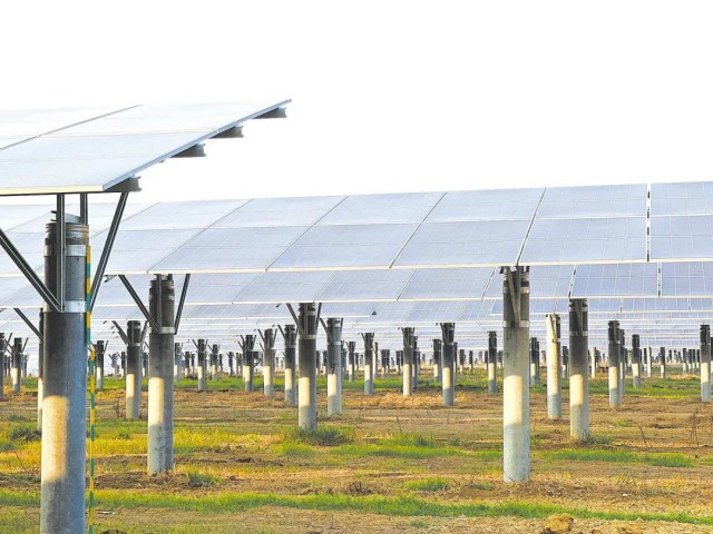 國(guó)家能源集團(tuán):加快推進(jìn)300萬(wàn)千瓦水風(fēng)光一體化項(xiàng)目