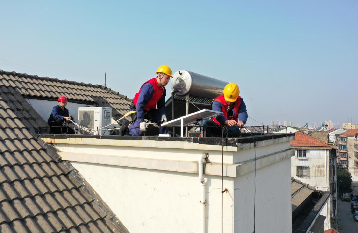 浙江余姚:讓每一個樓道都亮起來