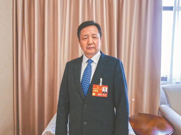 新型電力系統(tǒng)建設(shè)為電力裝備制造業(yè)帶來新機遇——訪全國人大代表，全國工商聯(lián)副主席，特變電工股份有限公司黨委書記、董事長張新