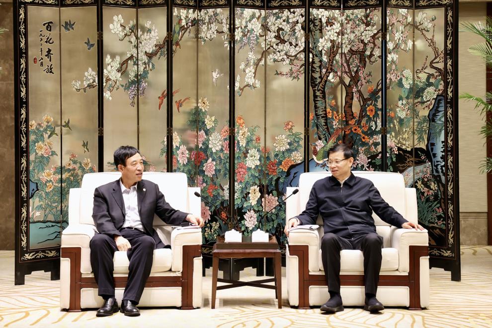 中國能建黨委副書記、總經(jīng)理孫洪水拜會江蘇省省長許昆林