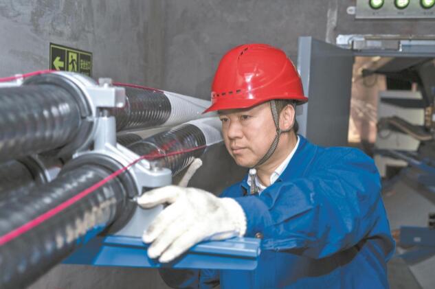 國(guó)網(wǎng)首席專家葉甍:牽頭開展高壓電纜施工技術(shù)創(chuàng)新