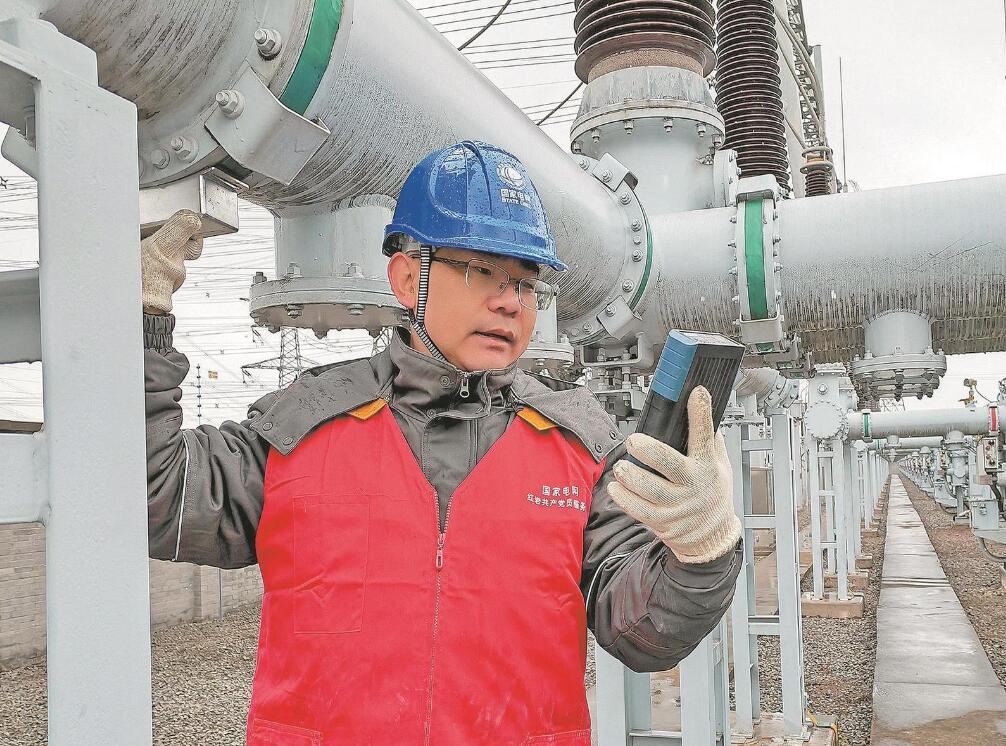 國網(wǎng)工匠鄧旭東:從電氣試驗(yàn)一線走出來的技能大師