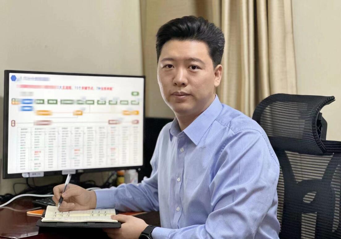 國(guó)網(wǎng)信通產(chǎn)業(yè)集團(tuán)工匠張海超：踐行工匠精神，平凡鑄就不凡