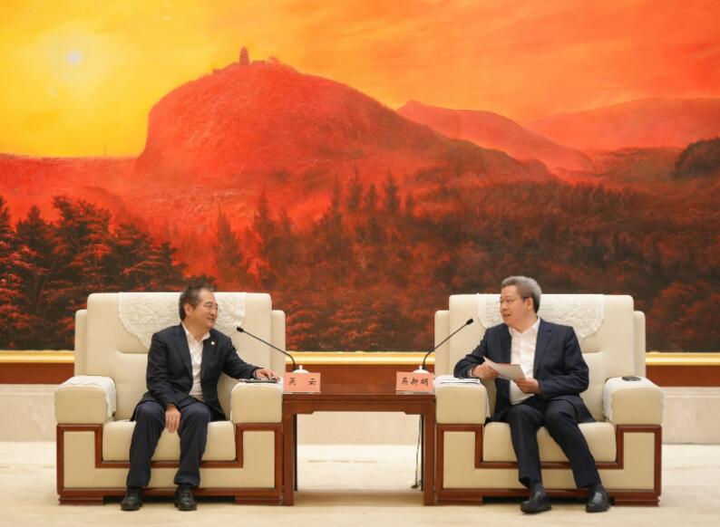 中國能建黨委常委、副總經理吳云與南通市委書記、市長吳新明會談