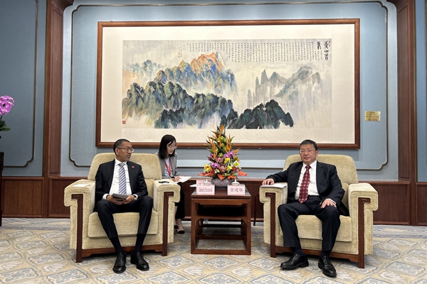國家能源局主要負(fù)責(zé)人會(huì)見安哥拉礦產(chǎn)資源、石油和天然氣部部長