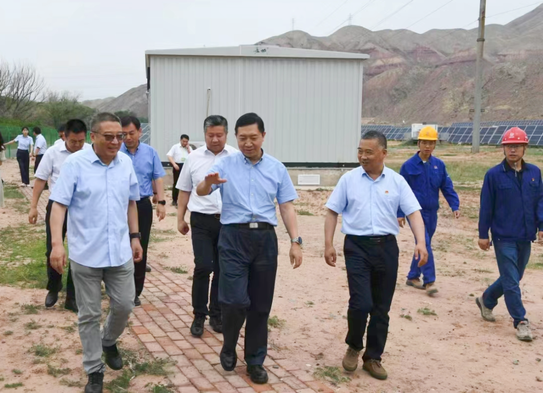 中核集團(tuán)總經(jīng)理、黨組副書記顧軍出席第29屆“蘭洽會”并赴駐甘有關(guān)單位調(diào)研