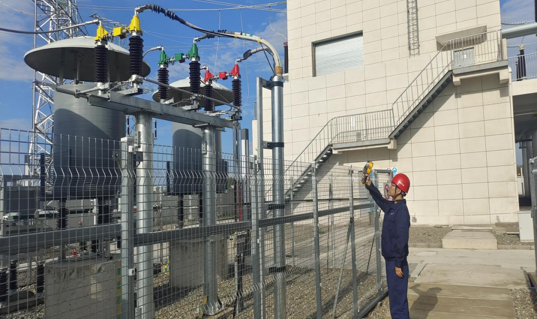 用“風(fēng)光”守護盛夏清涼 三峽能源打響能源保供攻堅戰(zhàn)