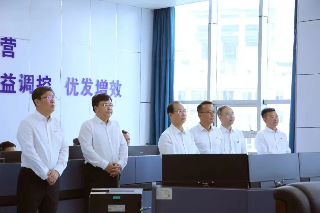 華電黨組書(shū)記、董事長(zhǎng)江毅赴貴州區(qū)域開(kāi)展領(lǐng)題調(diào)研 督導(dǎo)能源保供工作