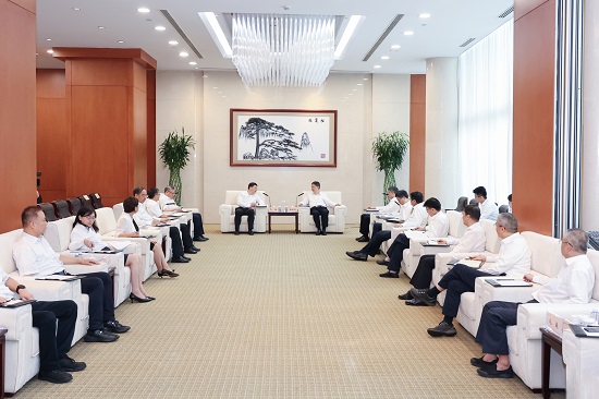 華能集團黨組書記、董事長溫樞剛會見山西省委常委、太原市委書記韋韜