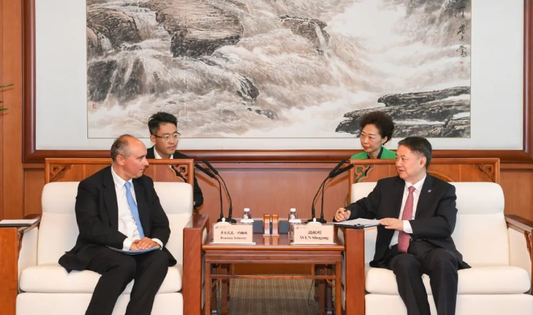 “出?！?！華能拓展海外風電合作！