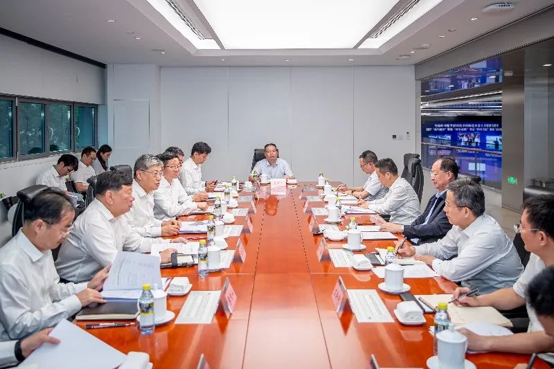 國家能源集團黨組書記、董事長劉國躍會見湖南省委副書記、省長毛偉明