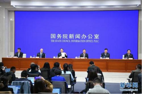 國(guó)務(wù)院: 支持內(nèi)蒙大規(guī)模風(fēng)光制氫、新型儲(chǔ)能技術(shù)攻關(guān)