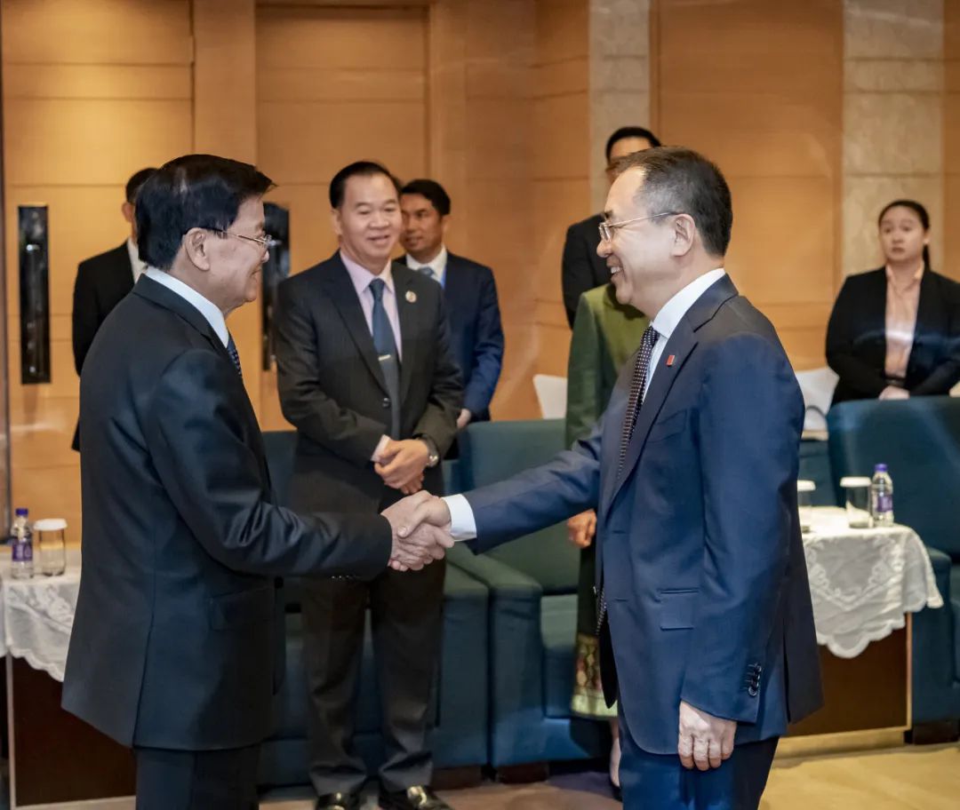 大唐集團黨組書記、董事長鄒磊拜會老撾國家主席通倫·西蘇里