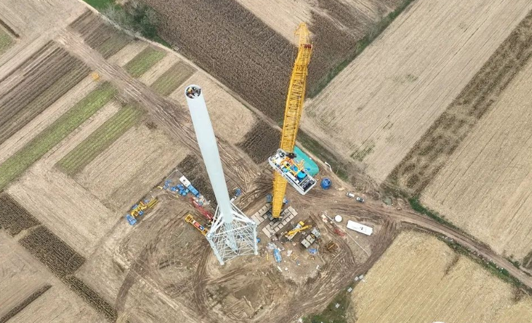 國內(nèi)首臺(tái)！三邊形桁架塔風(fēng)電機(jī)組并網(wǎng)成功