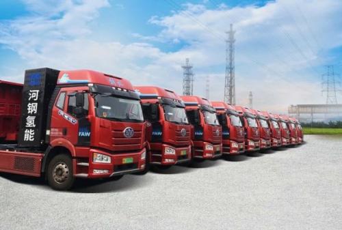 河鋼首座商業(yè)化氫油綜合站投入試運營近日，河鋼工業(yè)技術建設的河鋼首座商業(yè)化氫油綜合站正式投入試運營。新投入運營的商業(yè)化氫油綜合站采用35MPa加氫工藝，擁有1000kg/d的加氫能力。  這是河鋼工業(yè)技