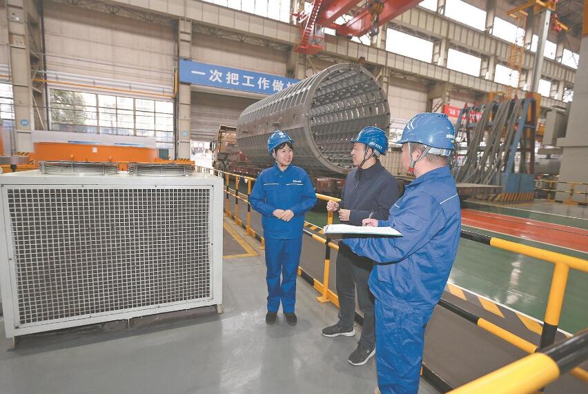 鄭燕:腳踏實地 精益求精