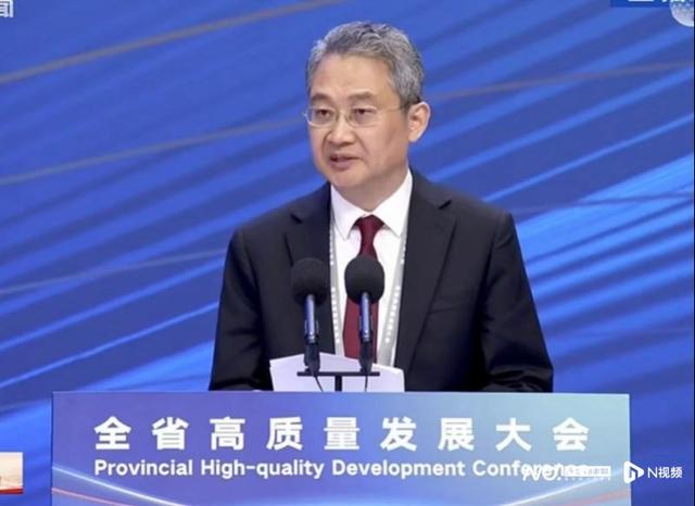 南方電網(wǎng)饒宏：產(chǎn)業(yè)科技互促雙強(qiáng)，大力發(fā)展新型儲(chǔ)能新興產(chǎn)業(yè)