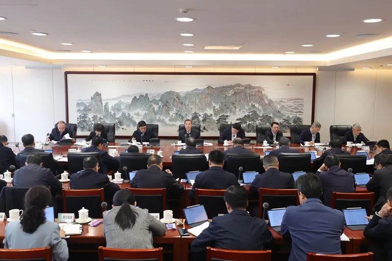 國(guó)家電網(wǎng)公司黨組傳達(dá)學(xué)習(xí)貫徹習(xí)近平總書(shū)記近期重要講話(huà)精神