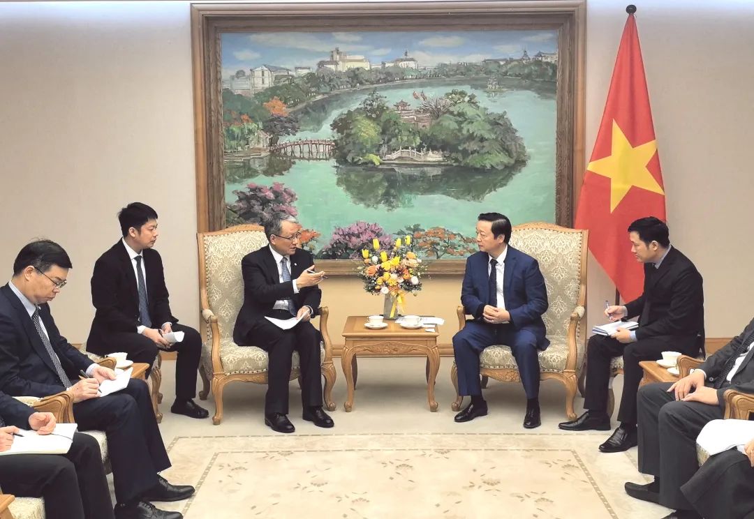 中國(guó)電建黨委副書記、總經(jīng)理王斌拜會(huì)越南副總理陳紅河